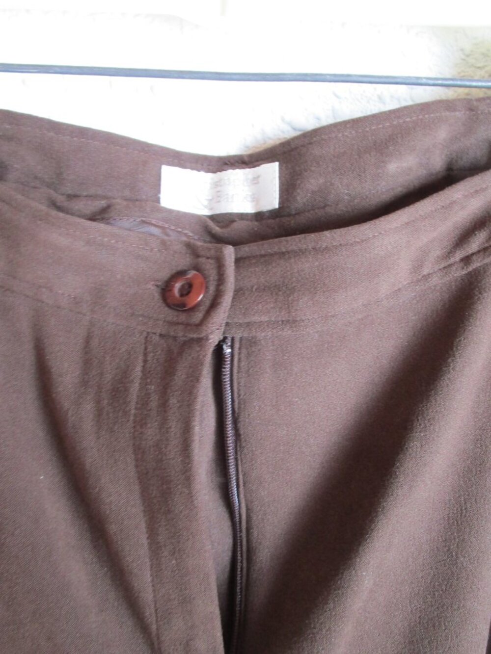 Brown stretch pants w pockets, 16W Christopher & Banks, gently used.
